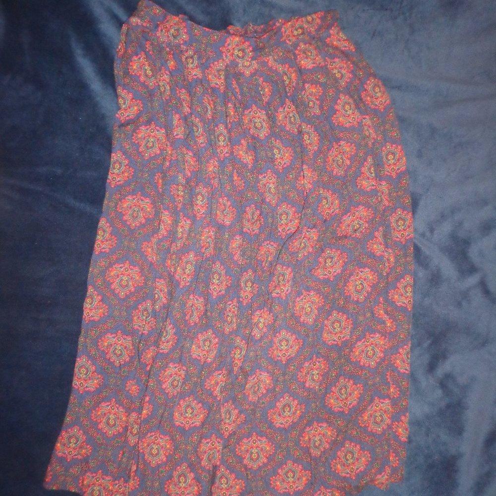 4/$15 Jaclyn Smith Classics Bohemian Printed Skirt